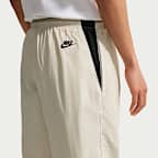 Nike Sportswear Club Men's Lightweight Trousers