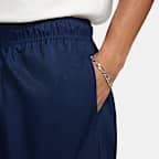 กางเกงขาสั้น Flow ผู้ชายแบบทอ Nike Club