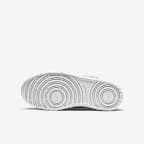 Nike Court Borough Low 2 SE Older Kids' Shoes