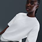 Nike Sportswear extragroßes Kurzarm-T-Shirt (Damen)