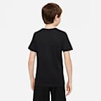 Nike Dri-FIT Older Kids' (Boys') Training T-Shirt