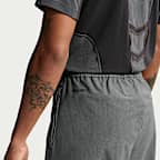 Pants de estilo funcional Dri-FIT de tejido Knit Shori para hombre Nike Tech