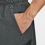 Nike Tech 男款 Dri-FIT Shori 寬鬆剪裁短褲