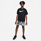 Playera de entrenamiento con gráfico Dri-FIT para niño talla grande Nike Multi