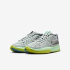 Ja 1 'Flash' Older Kids' Basketball Shoes
