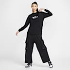 Nike Sportswear Women's Long-Sleeve T-Shirt