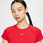 Nike Pro 女款 Dri-FIT 短袖短版圖樣上衣
