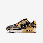 Black/University Gold/Parachute Beige/Black