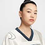 Nike Sportswear Street Women's Oversized Short-Sleeve Graphic Top