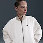 Γυναικείο bomber τζάκετ Therma-FIT διπλής όψης Nike Sportswear