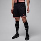 Paris Saint-Germain 2024/25 Stadium Third Men's Jordan Dri-FIT Football Replica Shorts
