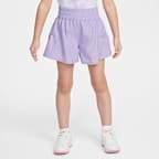 Conjunto de camiseta de tirantes y shorts para niños talla pequeña Nike Dri-FIT Sunny Swoosh