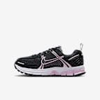 Dark Smoke Grey/Pink Foam/Dark Smoke Grey