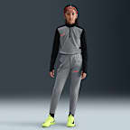 Cool Grey/Cool Grey/Bright Crimson