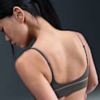 Nike One 女款輕度支撐型襯墊運動內衣