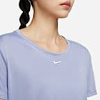 Nike Dri-FIT One 女款標準剪裁短袖上衣