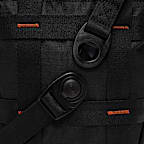 Nike Sportswear Cargo Cross-Body Bag (3L)