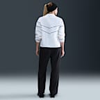 Nike Sportswear Classic Women's Mid-Rise Open-Hem Trousers