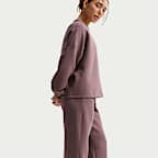 Nike 24.7 ImpossiblySoft Women's Dri-FIT High-Waisted Loose Flared Pants