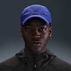 Nike Dri-FIT Club Unstructured Metal Swoosh Cap