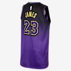 Maglia LeBron James Los Angeles Lakers 2024/25 City Edition Nike Dri-FIT NBA Swingman – Ragazzo/a
