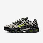 Black/College Grey/Volt