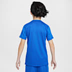 Nike Trophy23 Older Kids' Dri-FIT Short-Sleeve Top