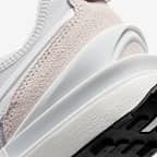 Nike Waffle One SE Men's Shoes