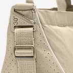 Nike Sportswear Essentials Tote Bag (26L)