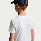 Nike Sportswear Older Kids' T-Shirt