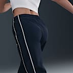 Γυναικείο υφαντό παντελόνι Nike Sportswear Windrunner