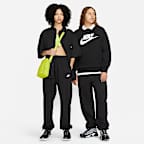 Nike Sportswear Club Fleece Women's Mid-Rise Oversized Tracksuit Bottoms