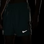 Nike Dri-FIT Challenger Men's 13cm (approx.) Brief-Lined Versatile Shorts