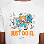 Nike Sportswear Older Kids' T-Shirt