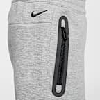 Conjunto de playera y shorts Tech Fleece para infantil Nike