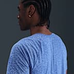 Playera de manga corta Dri-FIT UV para hombre Nike Swim Hydroguard Essential