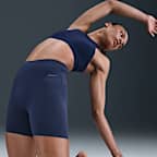 Shorts de ciclismo de tiro alto de 13 cm para mujer Nike Zenvy