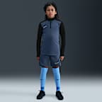 Nike Academy Older Kids' Dri-FIT Long-Sleeve 1/4-Zip Football Drill Top