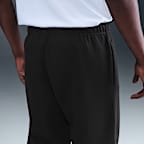 Nike Solo Swoosh Men's Fleece Open-Hem Trousers