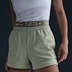 Nike Sportswear Chill Terry Shorts mit mittelhohem Bund (Damen, ca. 10 cm)