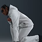 Nike Tech Men's Colour-Block Open-Hem Fleece Trousers