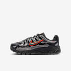 Anthracite/Picante Red/Metallic Cool Grey/Pencil Point