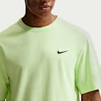 Nike Hyverse Men's Dri-FIT UV Training T-Shirt