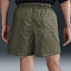 กางเกงขาสั้น Flow ผู้ชายแบบทอ Nike Club