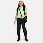 Nike Sportswear Older Kids' (Girls') T-Shirt