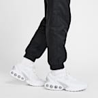 Nike Club Men's Woven Tracksuit