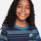 Nike Sportswear Older Kids' T-Shirt