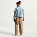 Nike Sportswear Club Older Kids' Woven Cargo Trousers