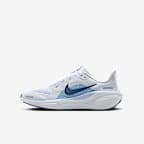 White/Aluminium/Football Grey/Diffused Blue