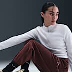 Nike Sportswear Phoenix Plush Women's Mid-Rise Cozy Fleece Pants